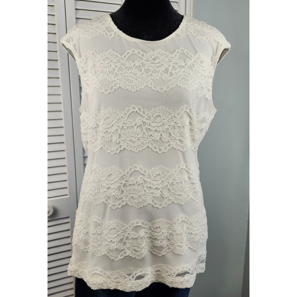3/$20 Calvin Klein White Lace Top Medium Sleeveless